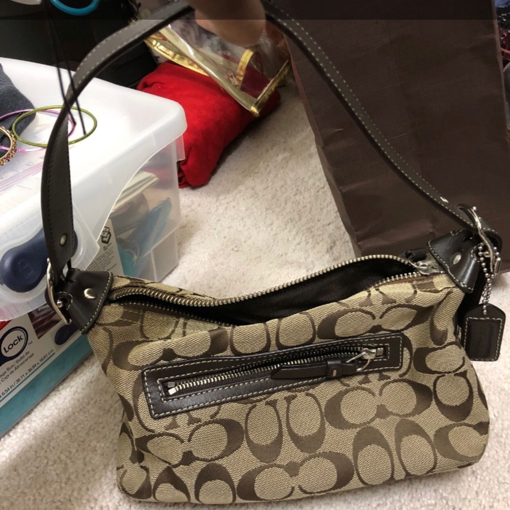 vintage coach shoulder bag